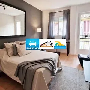  Alloggio in famiglia Tu Hogar Con Opcion A Desayuno, Parking Y Piscina